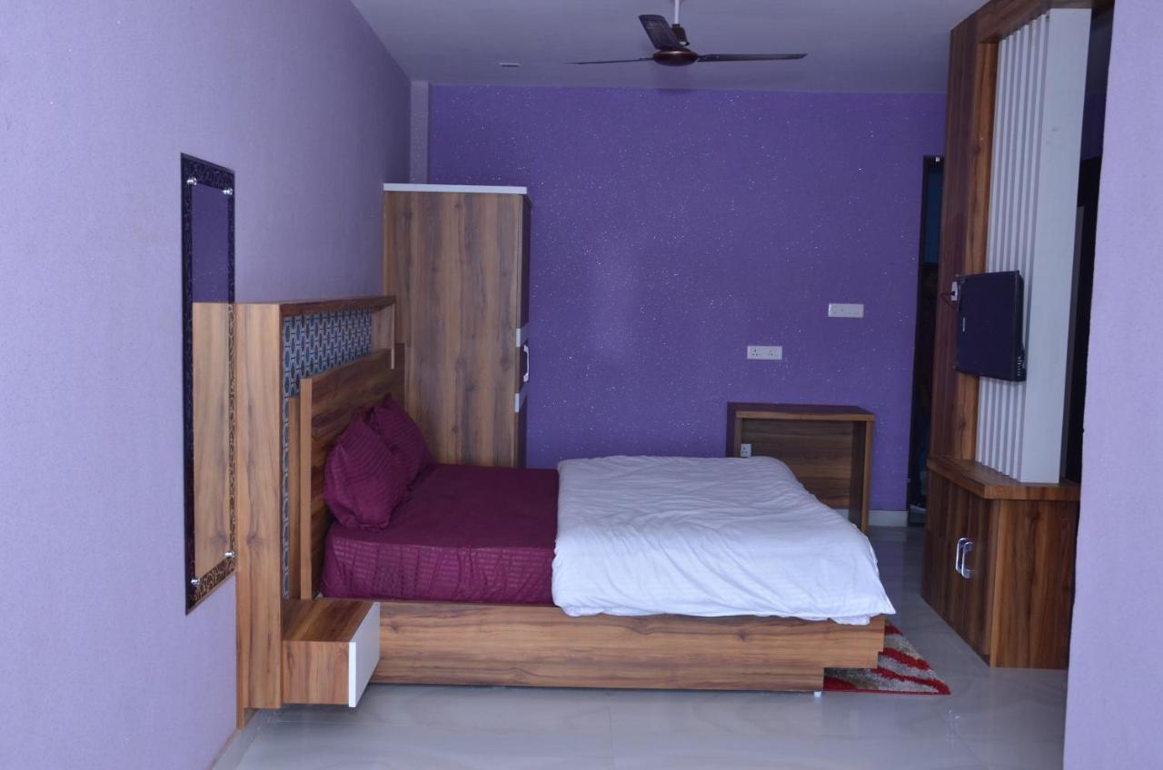 Hotel Blue Bell Raiwala Esterno foto